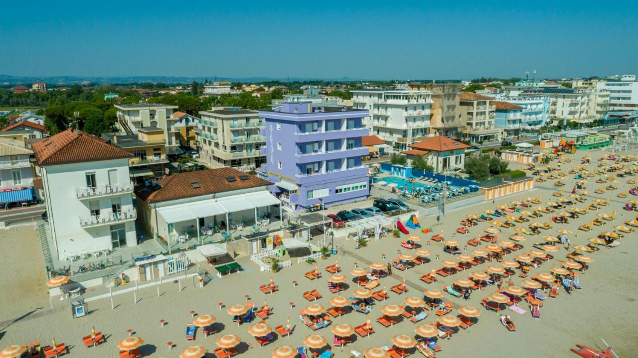 Beach Suite Hotel 3*